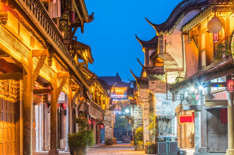 【4人成行】熊貓在茶館喝茶．成都文旅