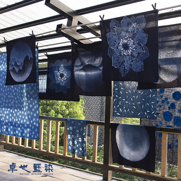 沉浸式的體驗客庄聚落，在互動中體驗客家文化的各種面向，以綠色環保食宿為優先考量，以符合永續旅遊的目標。 
